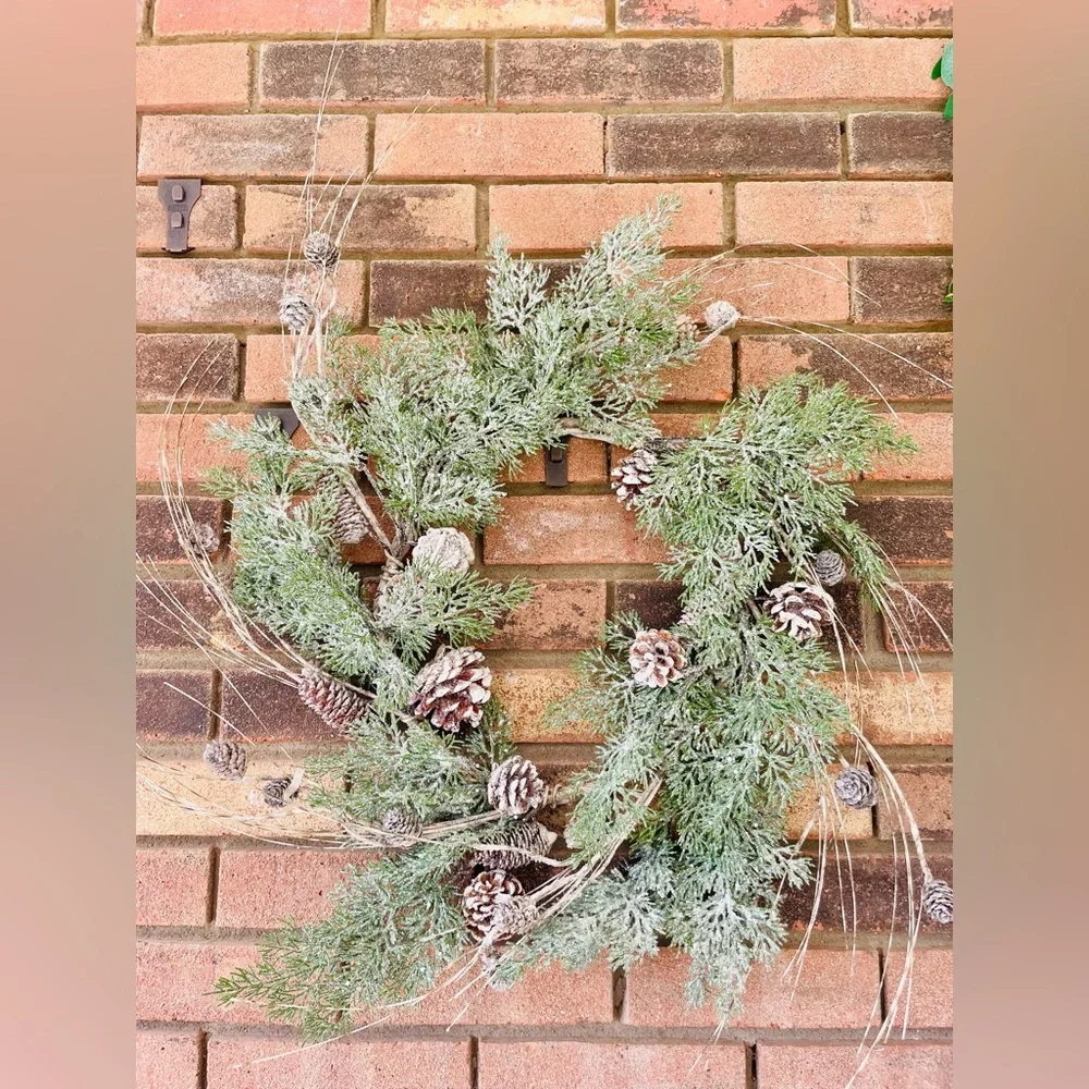 Birch Tipped Cedar Wreath